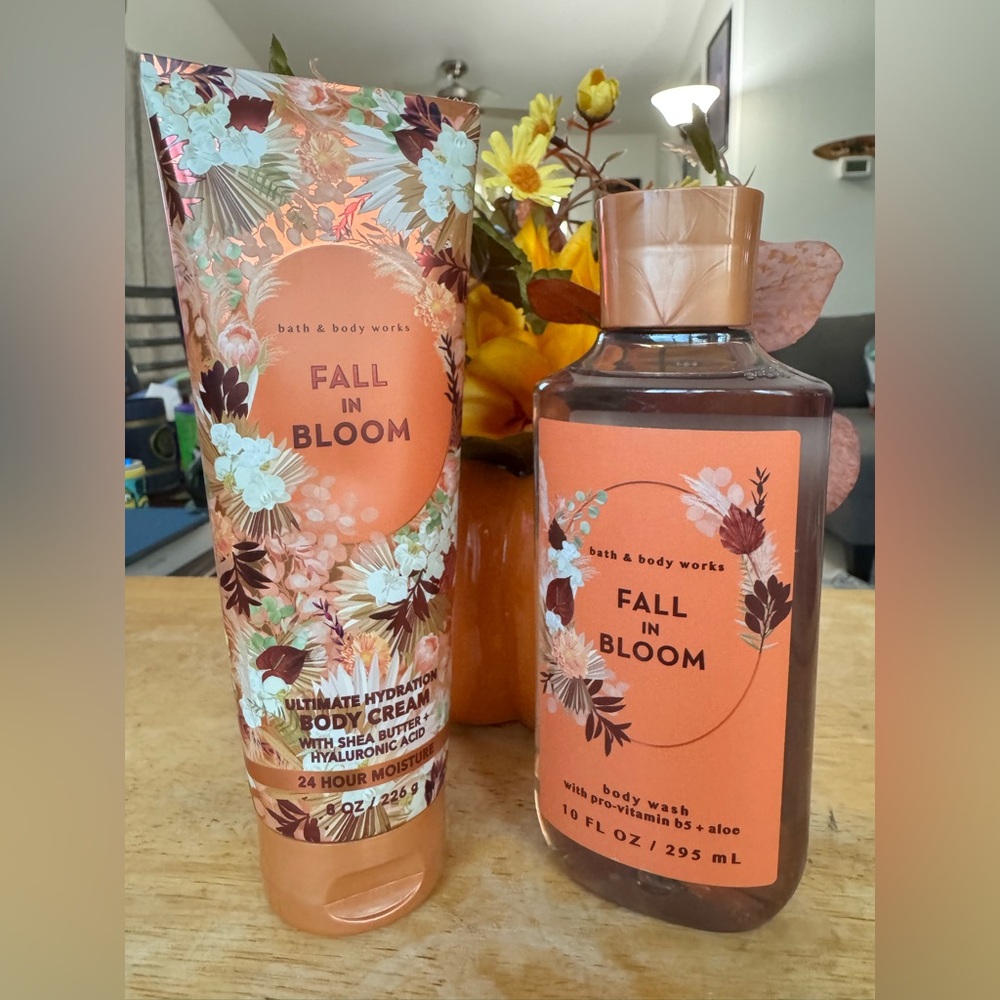 Bath & Body Works Fall in Bloom Body Wash and Cream - Orange and Brown
